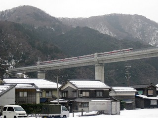 新型はまかぜ（餘部橋梁2）