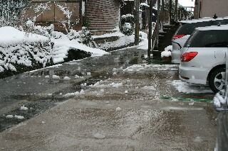 除雪した木船の駐車場です