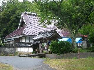 ２２日にゆりまつりが開かれるお寺